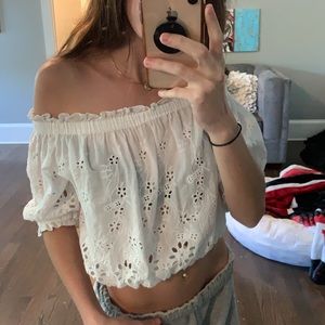 White cropped off the shoulder